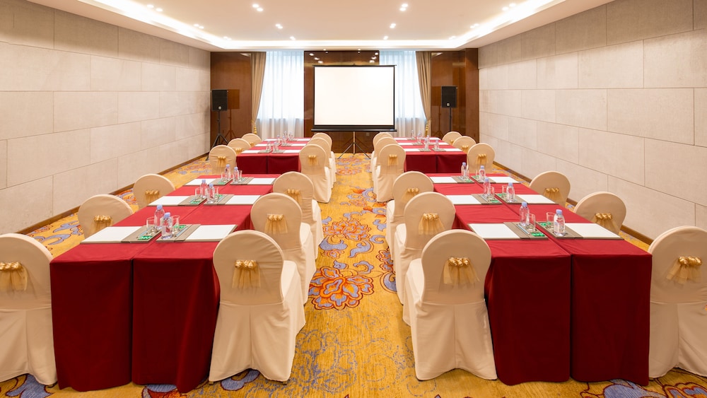 Wanyue Grand Skylight Hotel Shenzhen 38/50