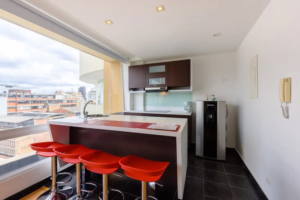 Hotel Aparta Suite Continental 59/75