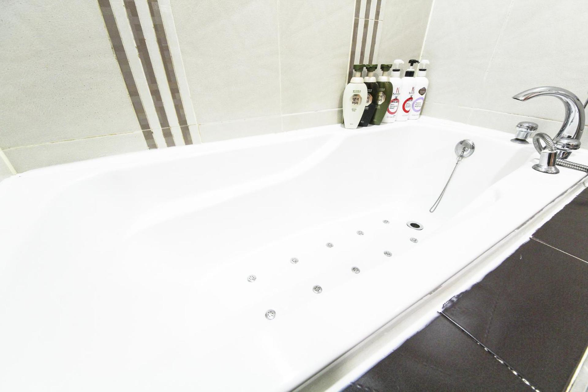 Blixx Hotel 46/50
