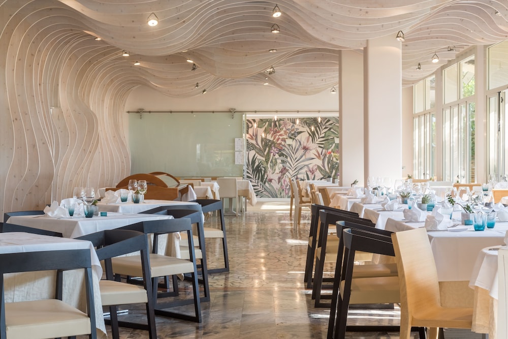Hotel Baia Azzurra 38/50