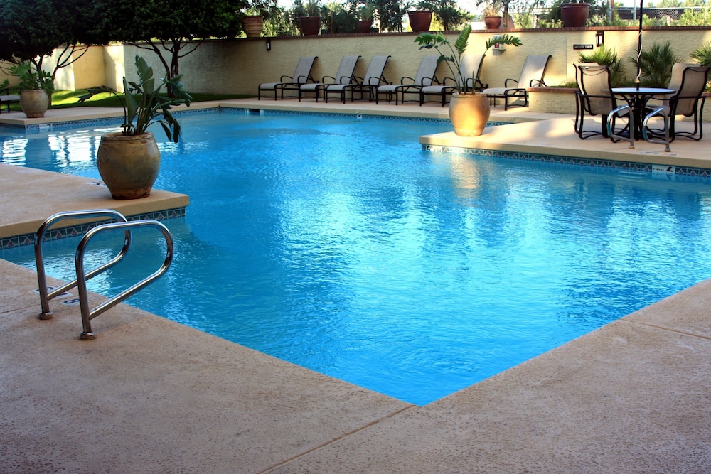 Crowne Plaza Phoenix Airport - Phx 5/76