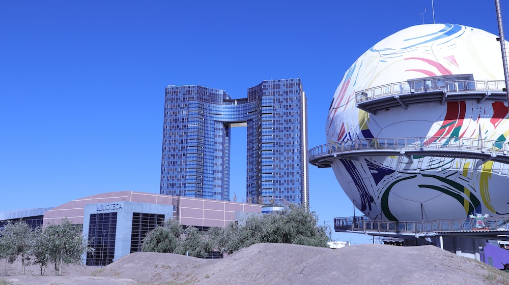 Hotel Casino Via Dorada 4/50