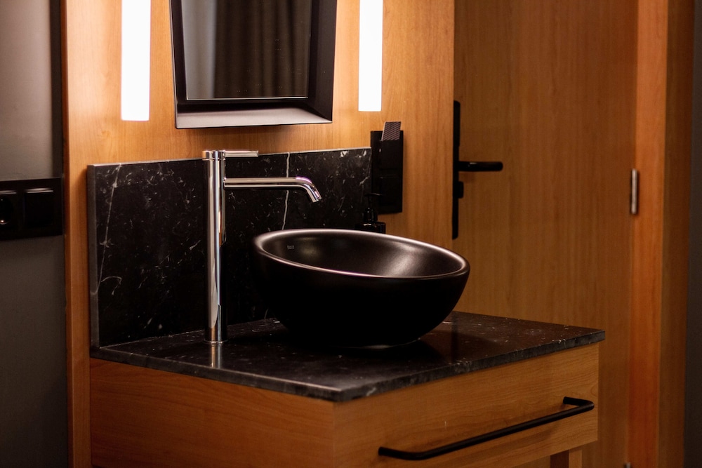 LETOH LETOH Sevilla 21/49