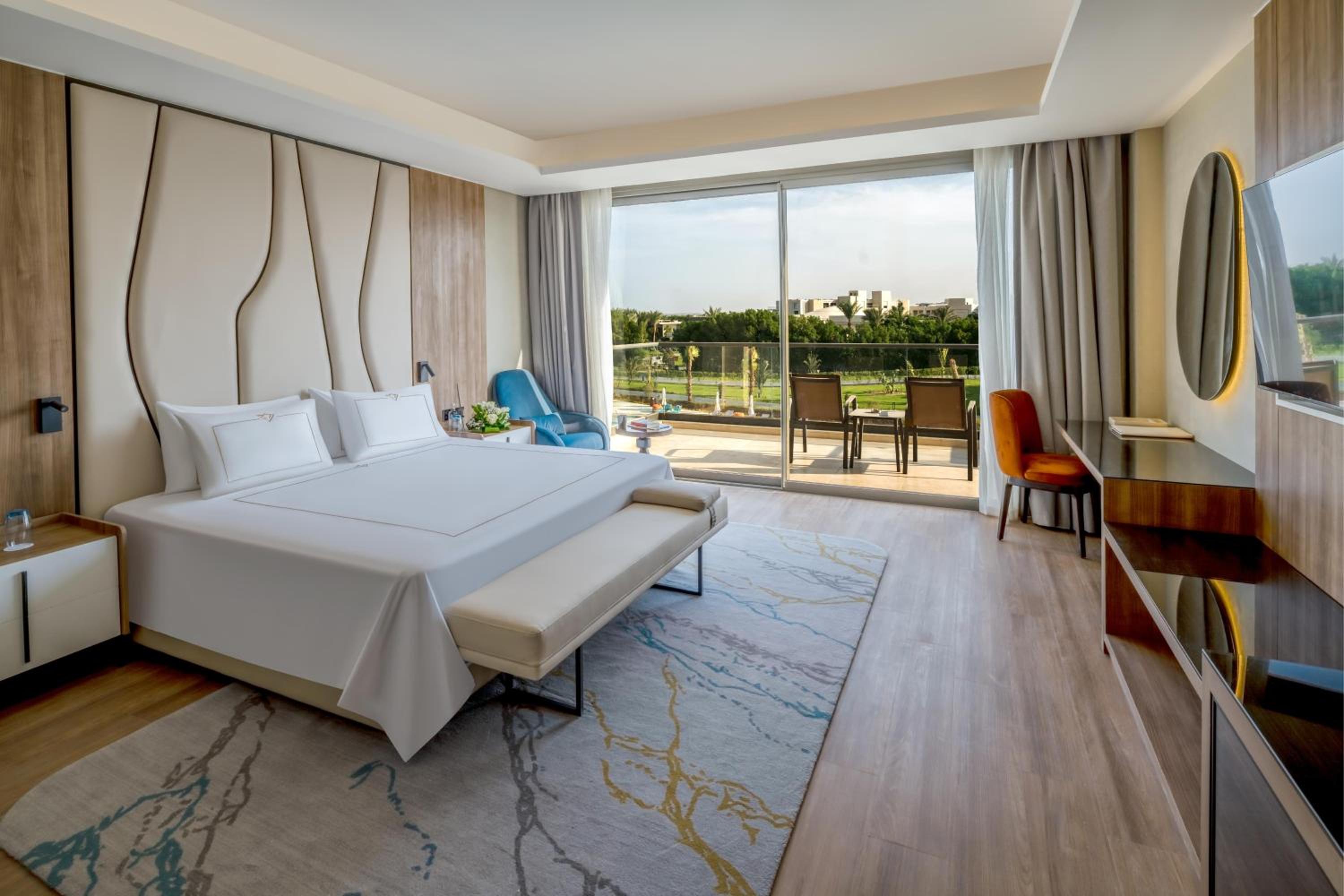 1 Bedroom, Skyline, Suite, Private Infinity Pool