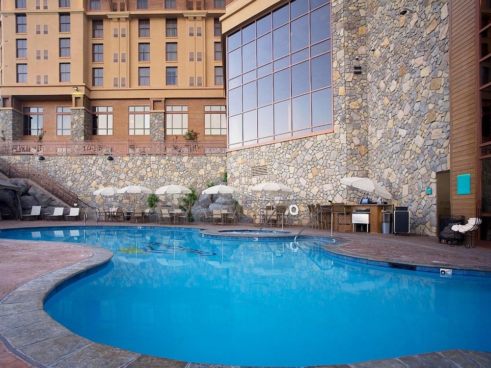 Chukchansi Gold Resort And Casino 1/63