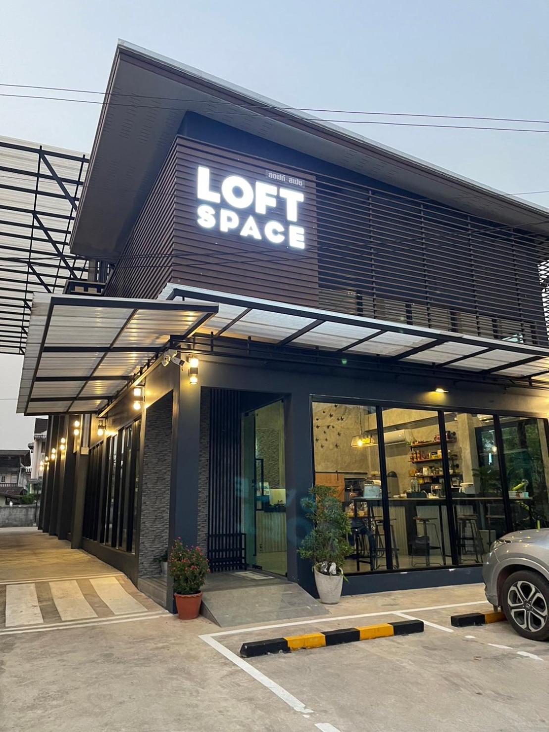 Loft Space Hotel 3/44
