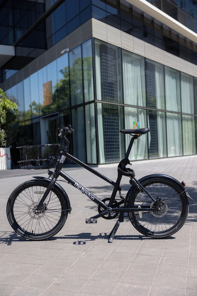 The Hoxton Poblenou 24/50