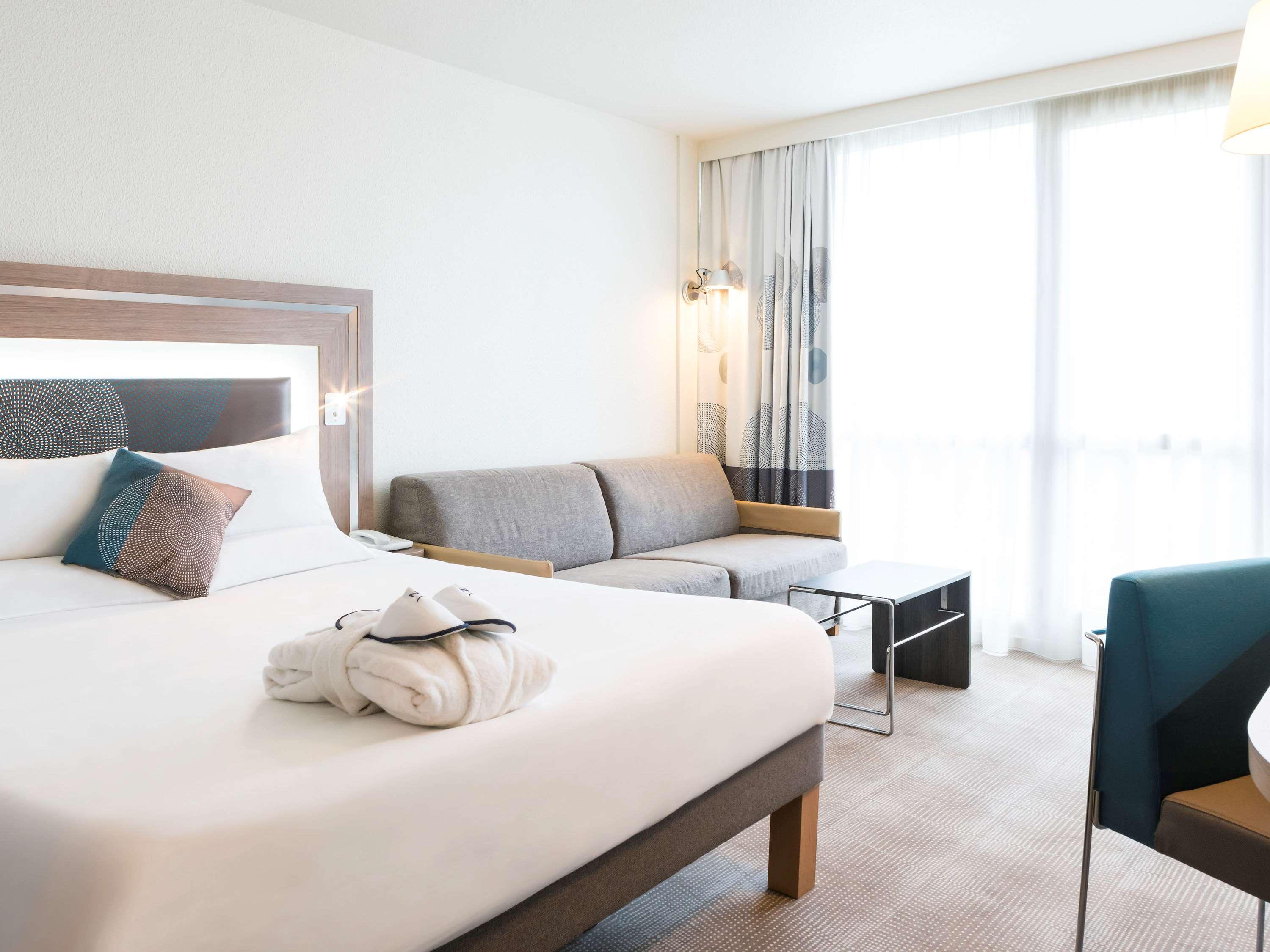 Superior, Double Bed, Golf Course View, Sofa, Balcony