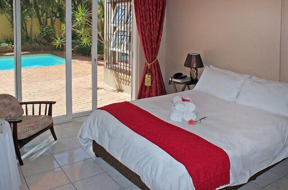 Durban Manor Guest House 8/38