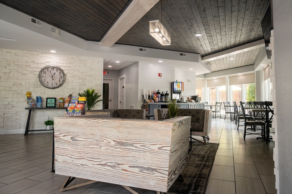 Twin Mountain Inn & Suites 10/71