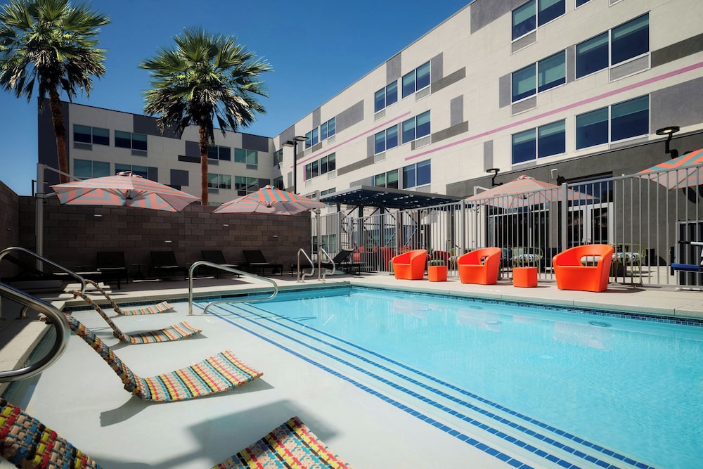 Aloft Henderson 2/24
