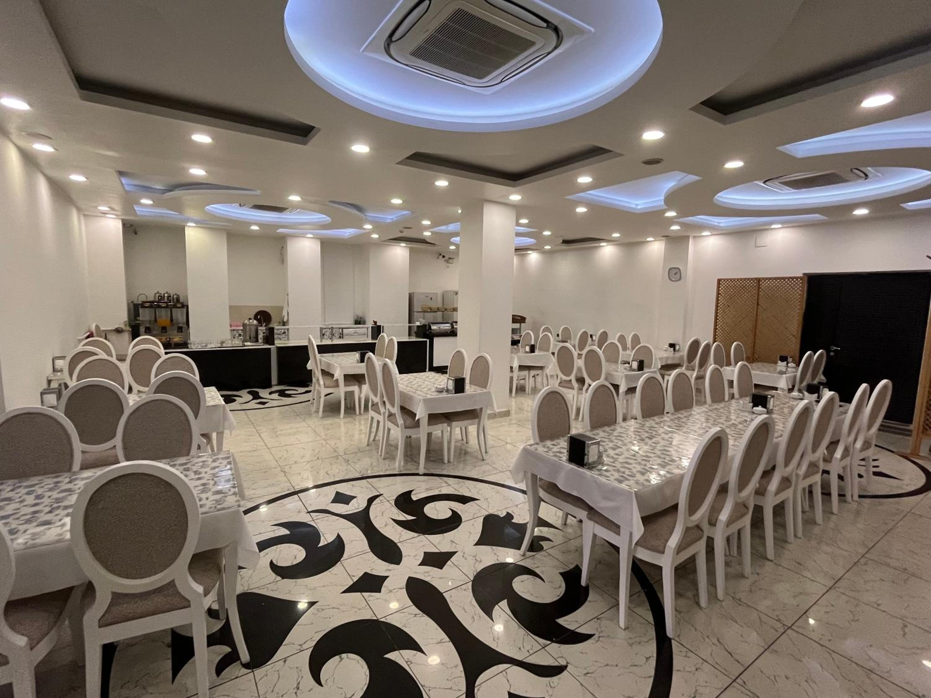 Garra Hotels 43/50