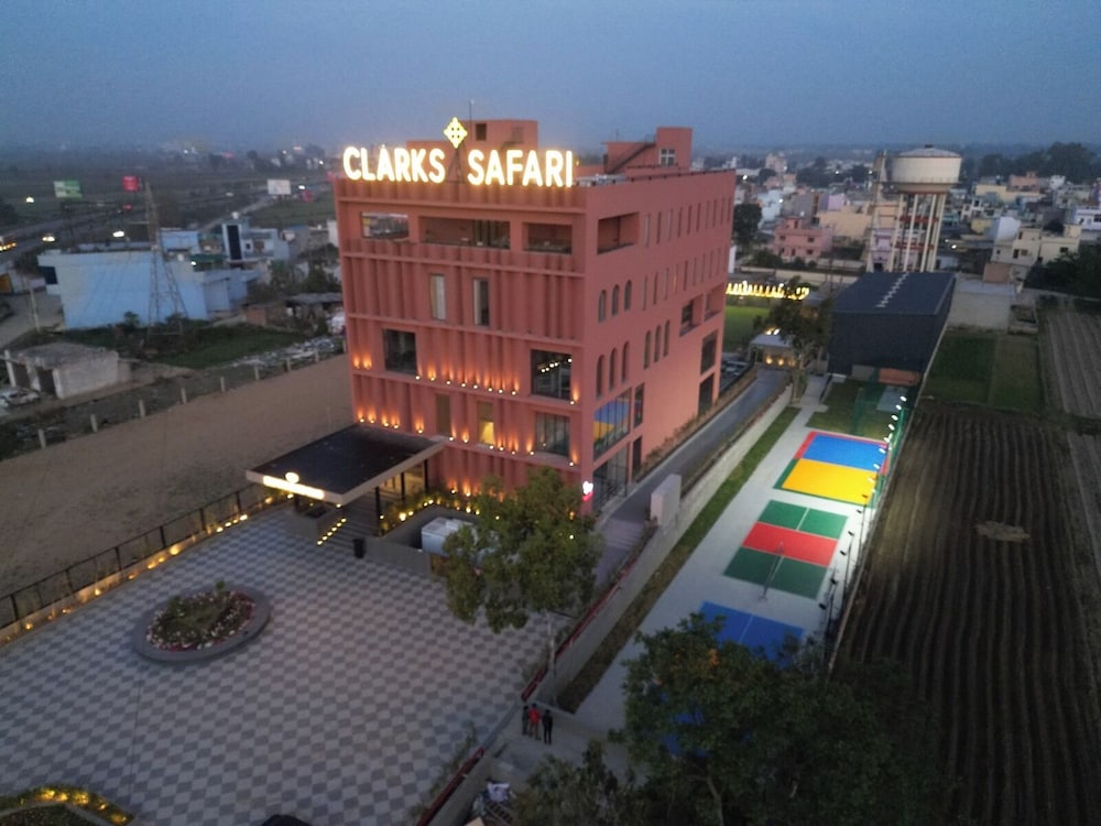 Clarks Safari Haridwar 3/62
