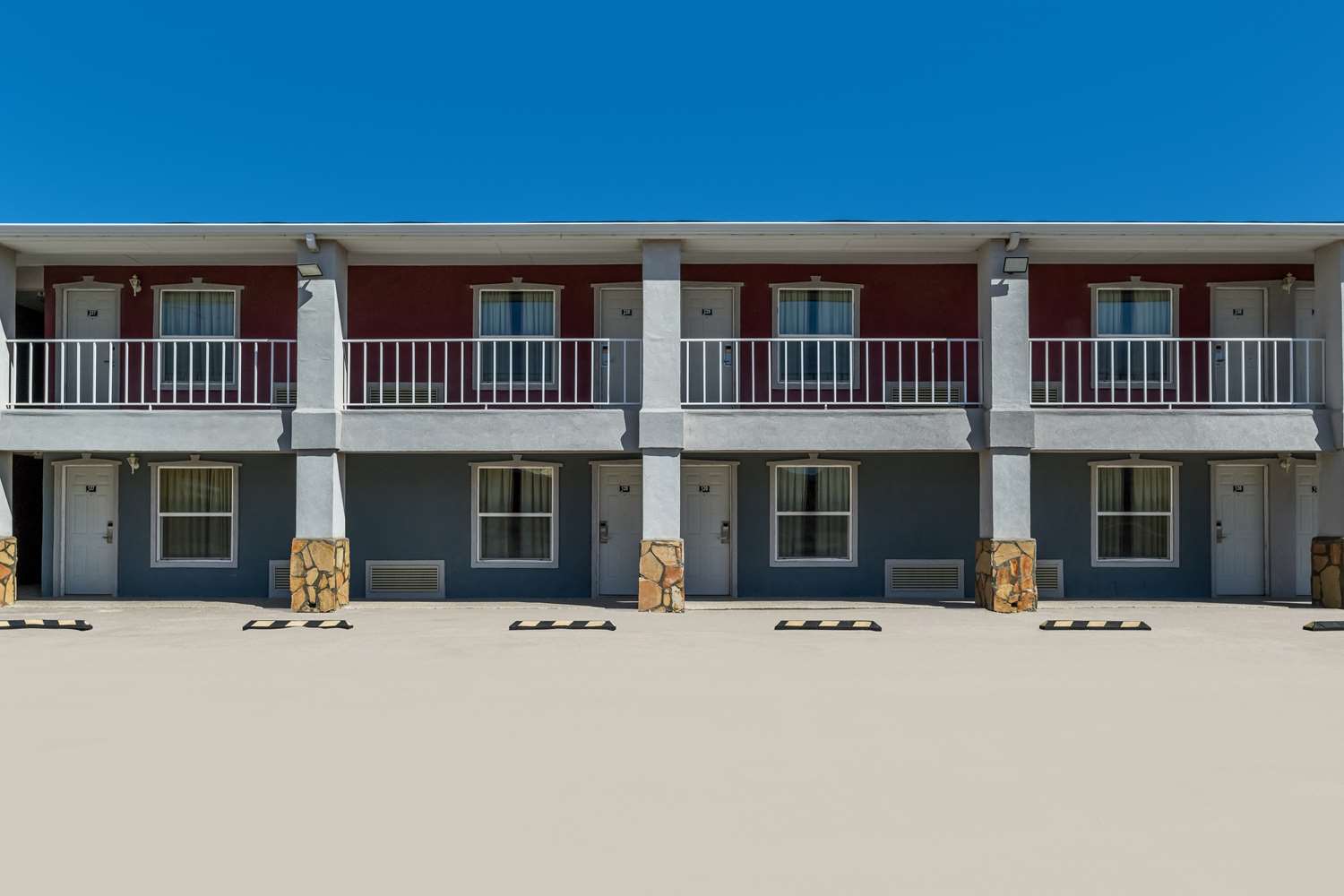 Americas Best Value Inn Alpine 2/33
