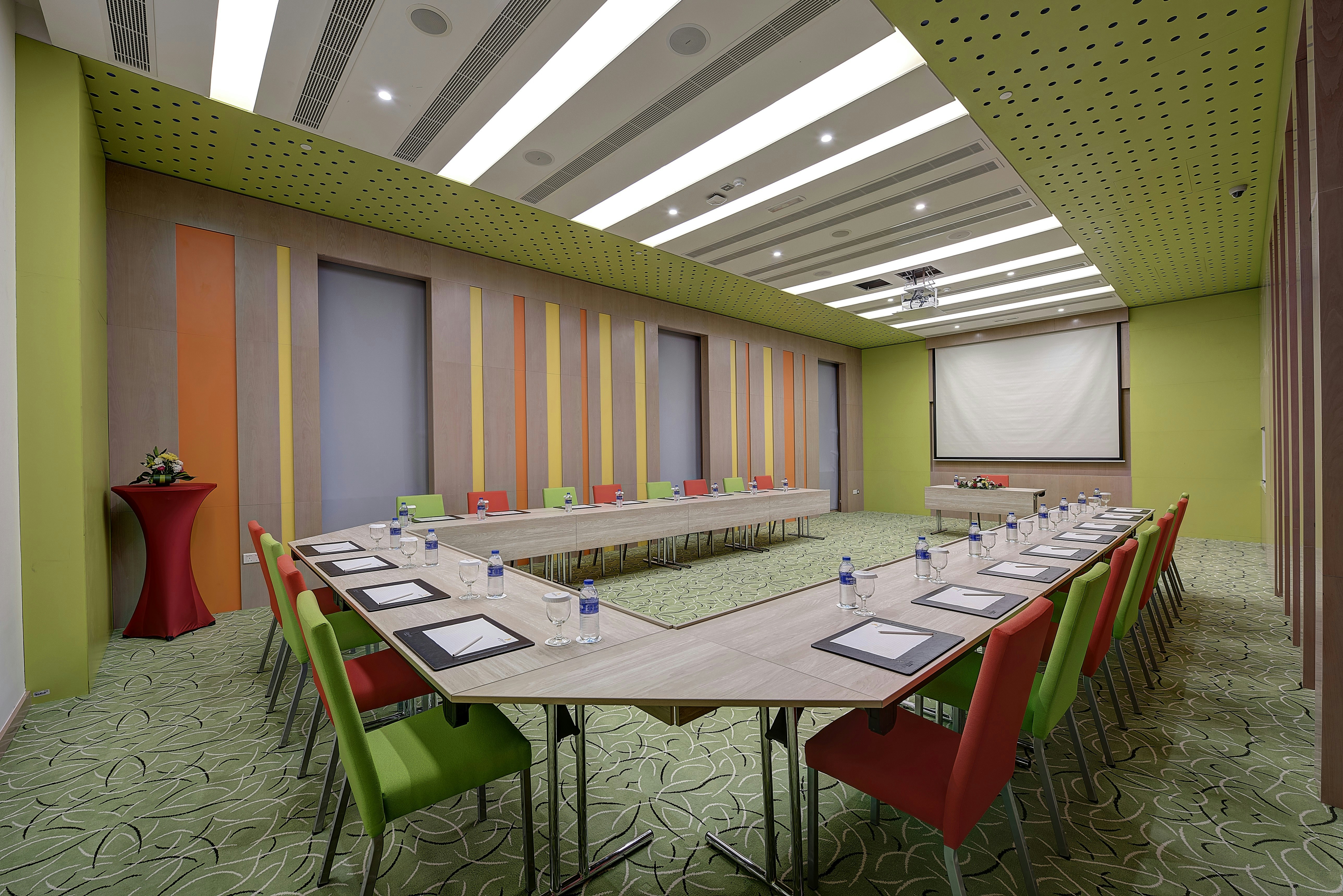 AL KHOORY ATRIUM HOTEL 17/20