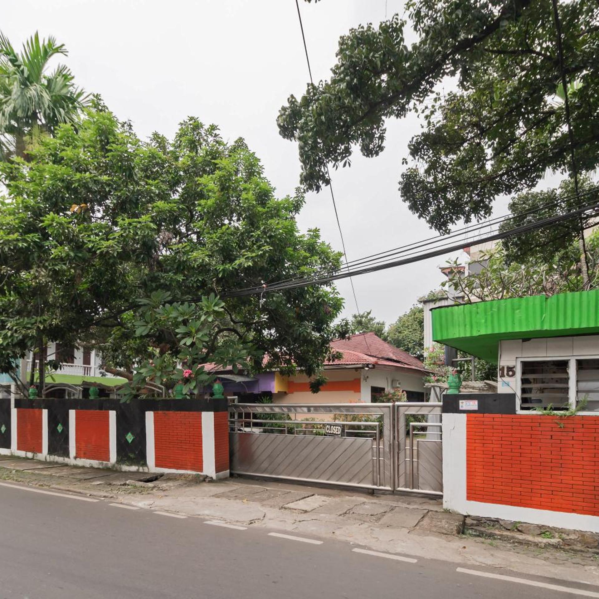 Reddoorz Plus Near Upn Veteran Jakarta 46/50