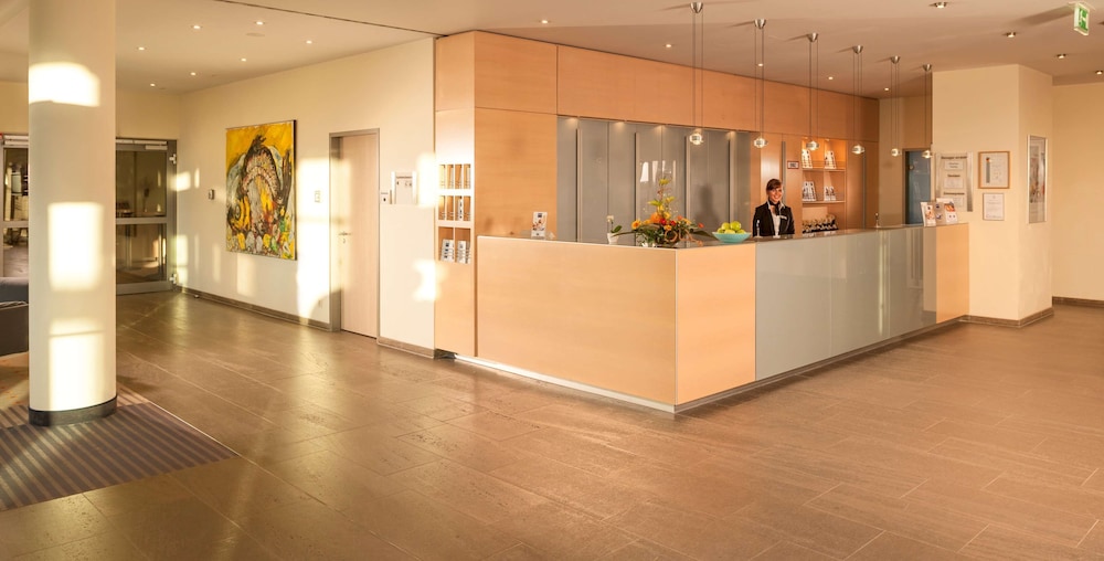 Essential by Dorint Berlin-Adlershof 8/50
