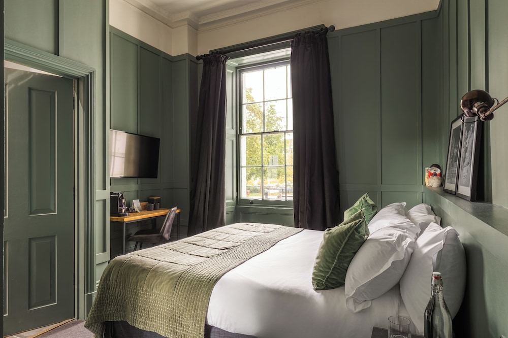 غرفة كبيرة بسرير كينج، The George Hotel 6/10