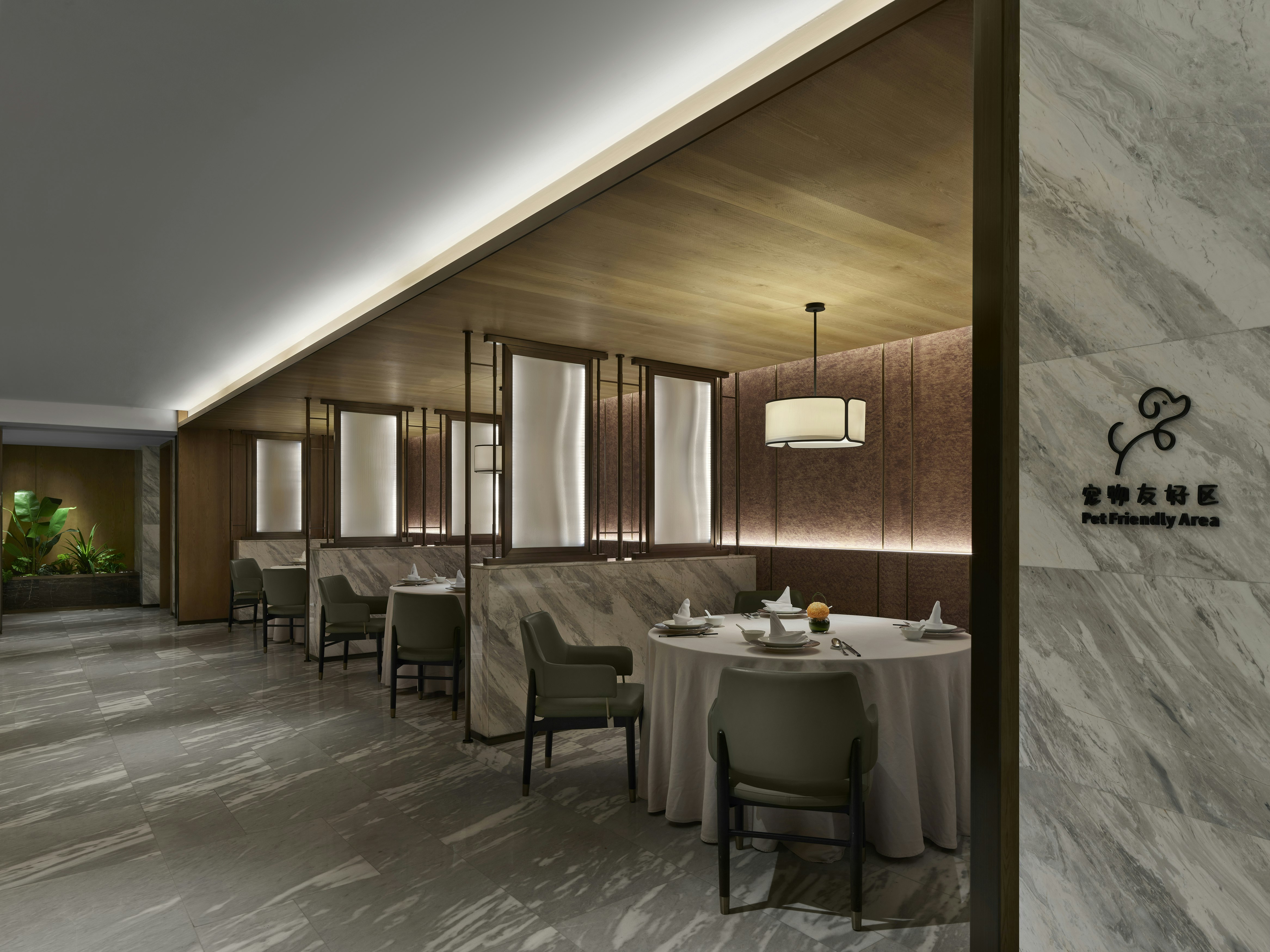 Hilton Zhuhai 7/49