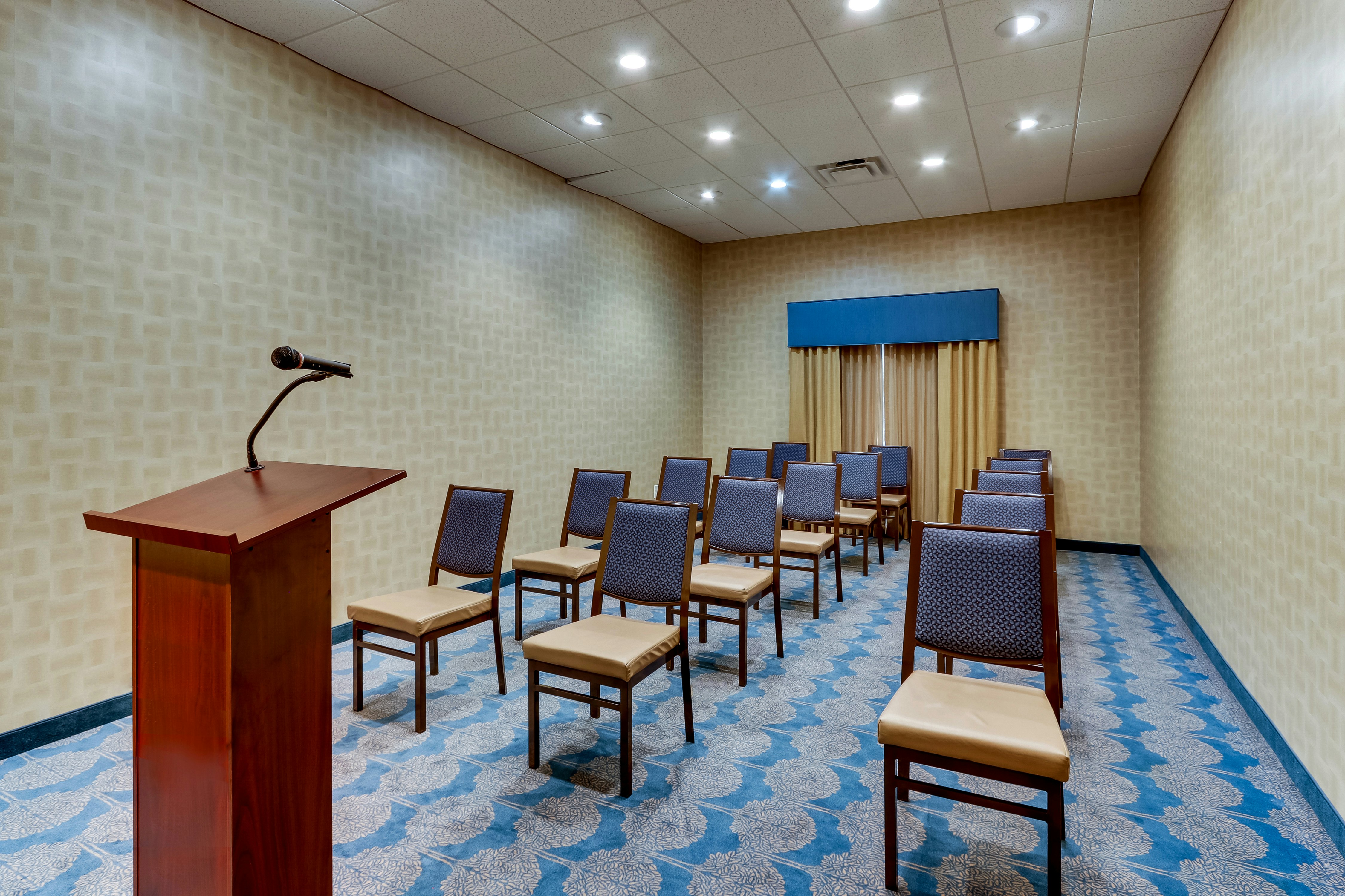 Hampton Inn & Suites Hartsville 68/76