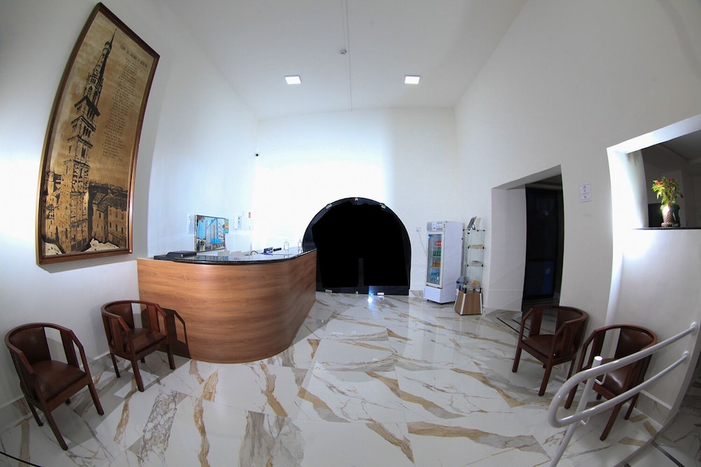 Hotel Modena 7/50
