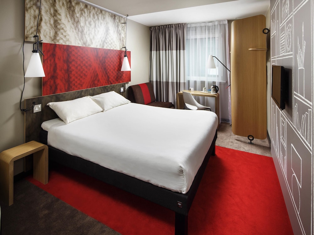 Ibis London Barking 5/50