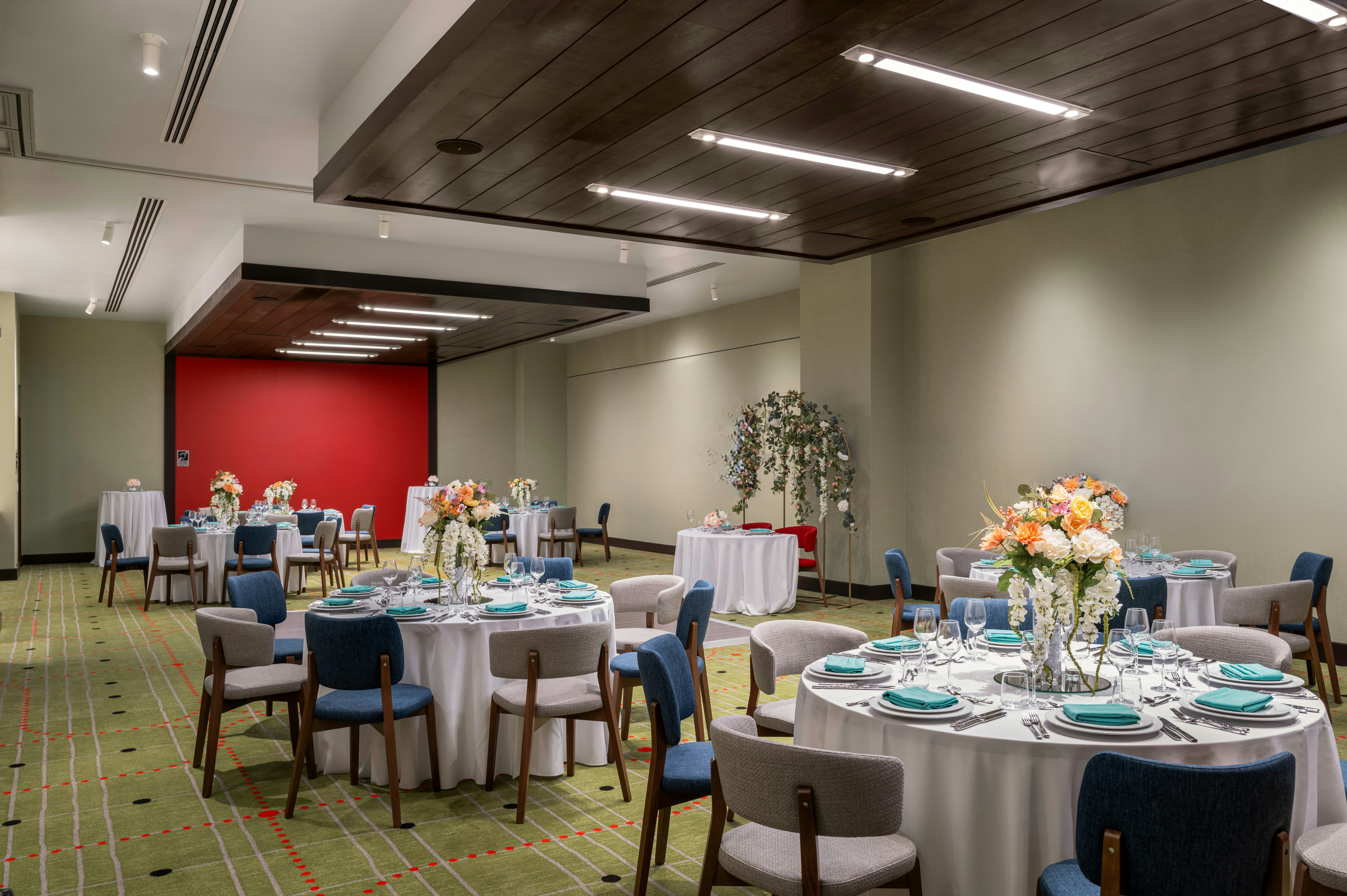 Hilton Buena Park Anaheim 36/41
