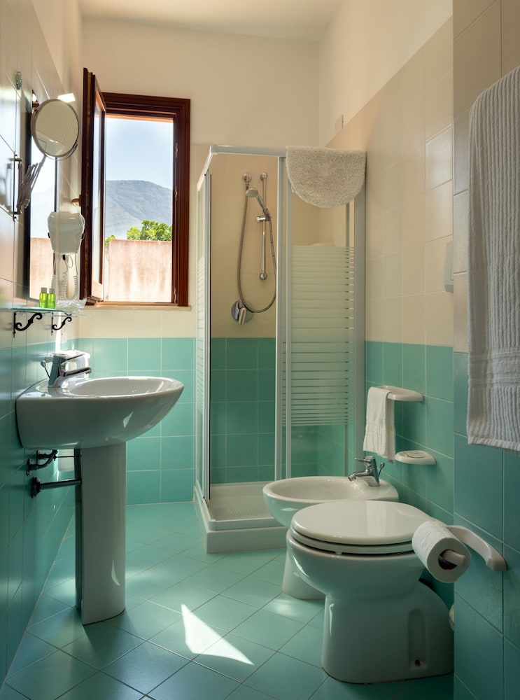 Hotel Achibea 50/50