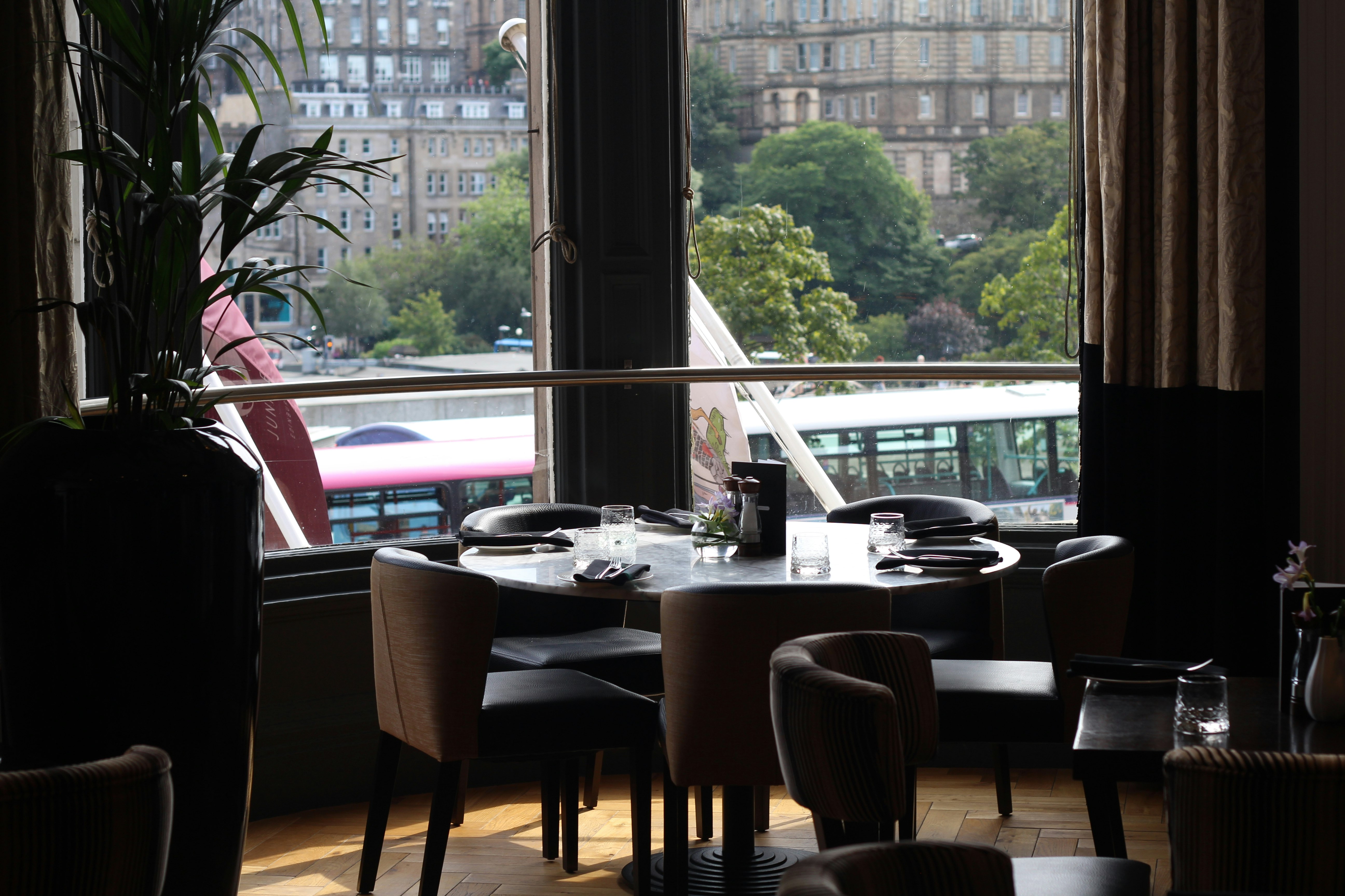 Hotel Indigo Edinburgh - Princes Street, an IHG Hotel (ex Royal British) 77/82