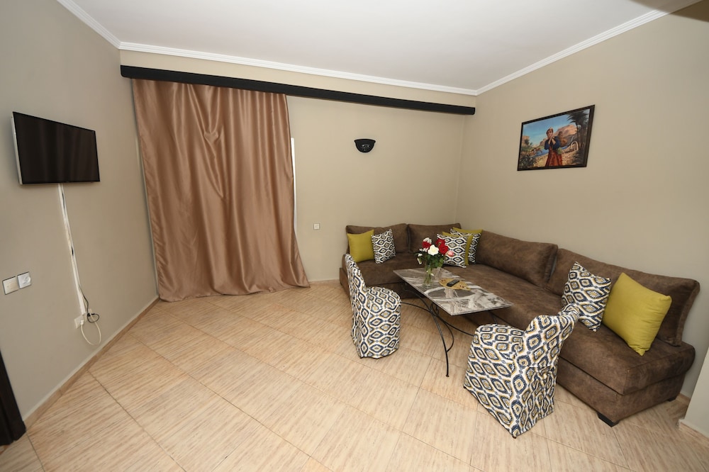 RESIDENCE AGYAD 36/50