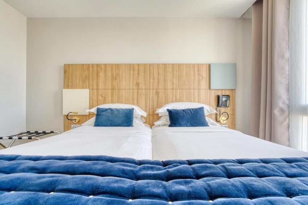 Hotel De Bellevue Paris Gare du Nord 20/74