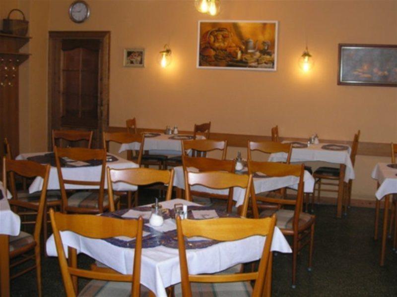Novomestsky Hotel 18/20