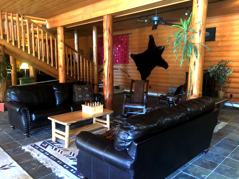The Lodge At Lolo Hot Springs 30/50