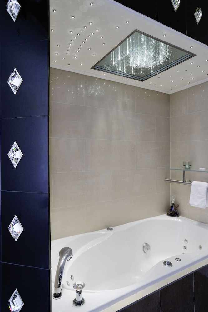 Hotel Schwarzer Adler 37/48