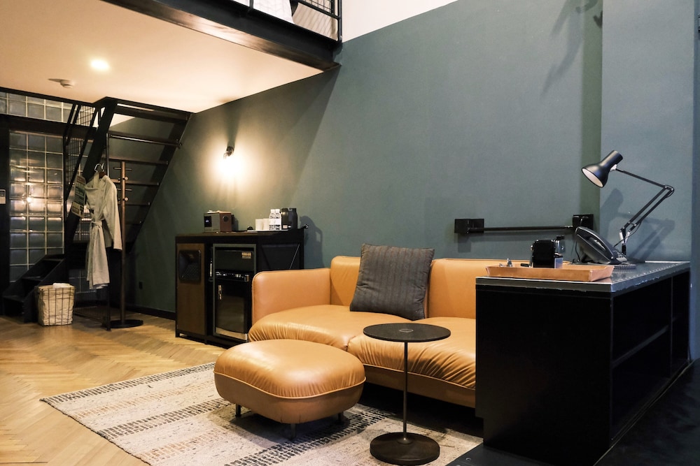 Urside Hotel And Cafe Shanghai 30/50