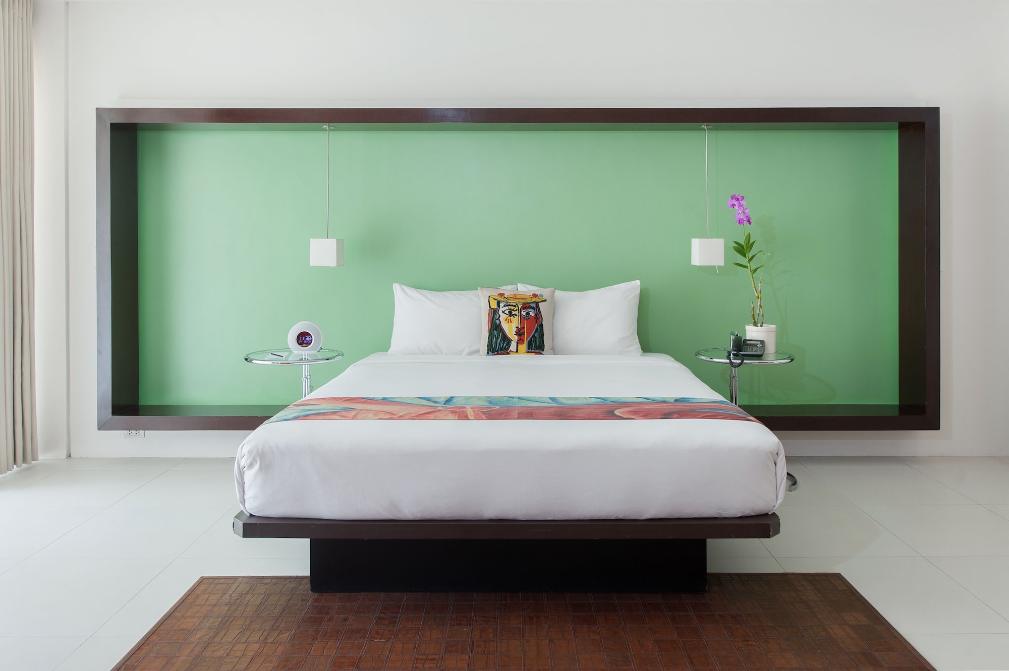 BARCELONA, SUITE, BATHTUB
