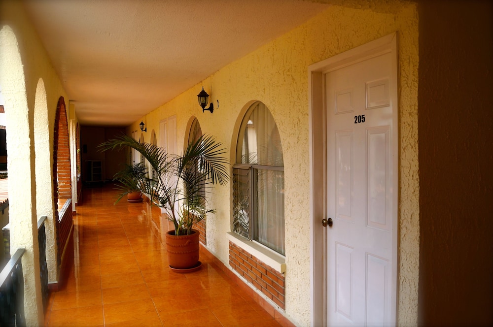 Villa del Sol and Suites 35/62