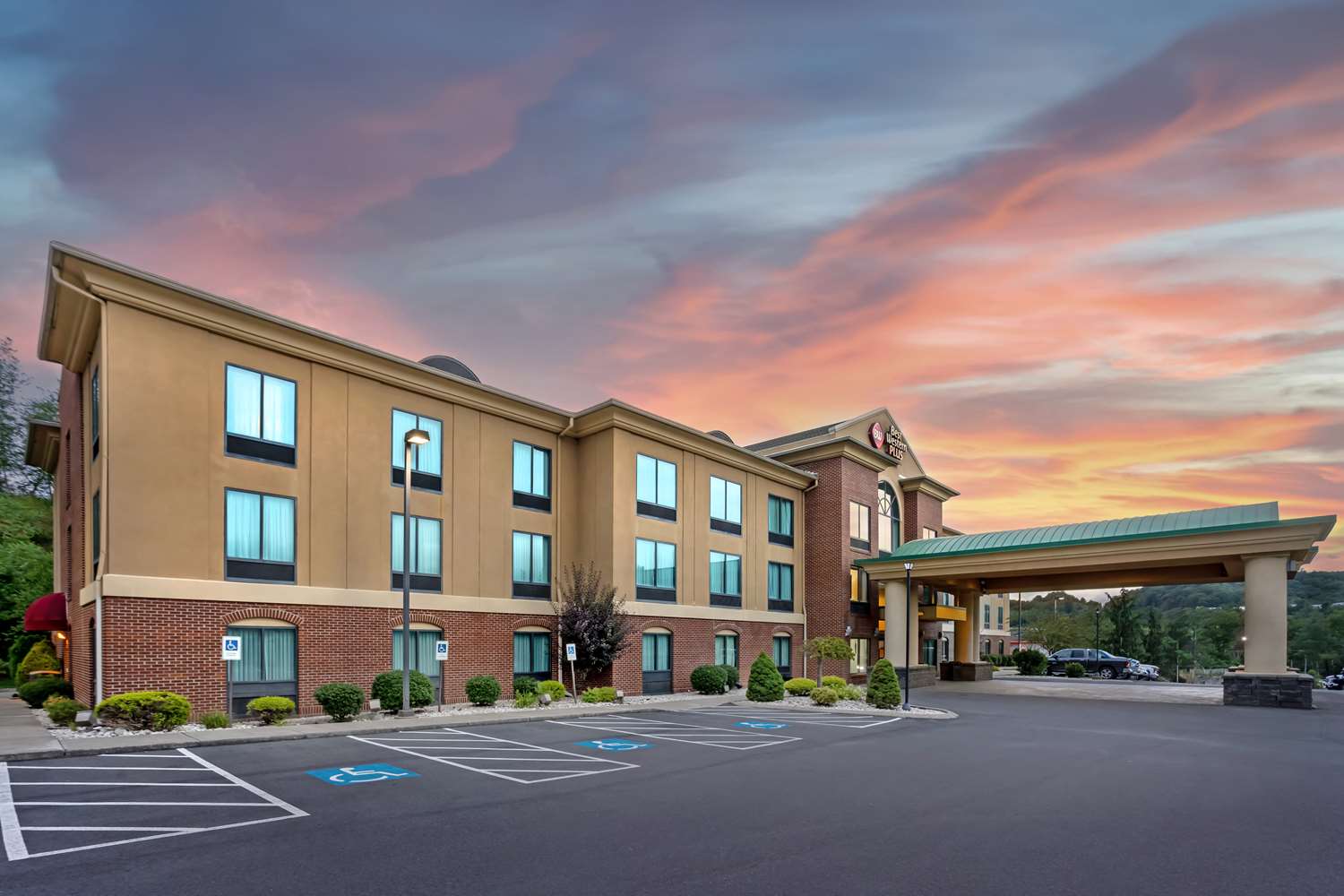 Best Western Plus Clearfield 2/45