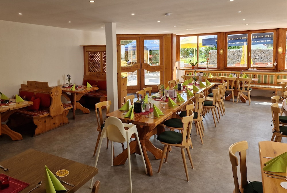 Ferien vom Ich, Bayerischer Wald, Hotel and Restaurant 29/38
