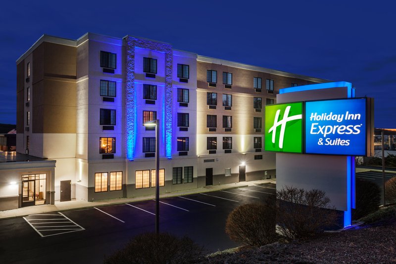 Holiday Inn Express Hotel And Suites Providence Woonsocket 4/56