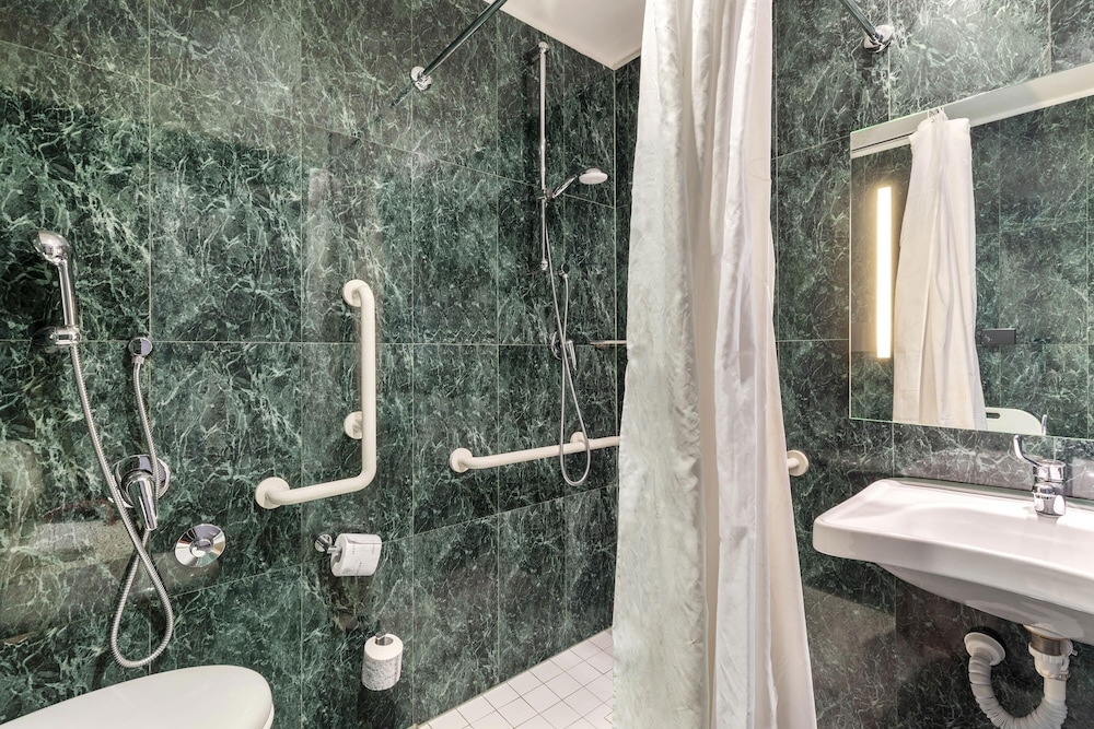 B&B Hotel Arezzo 45/49