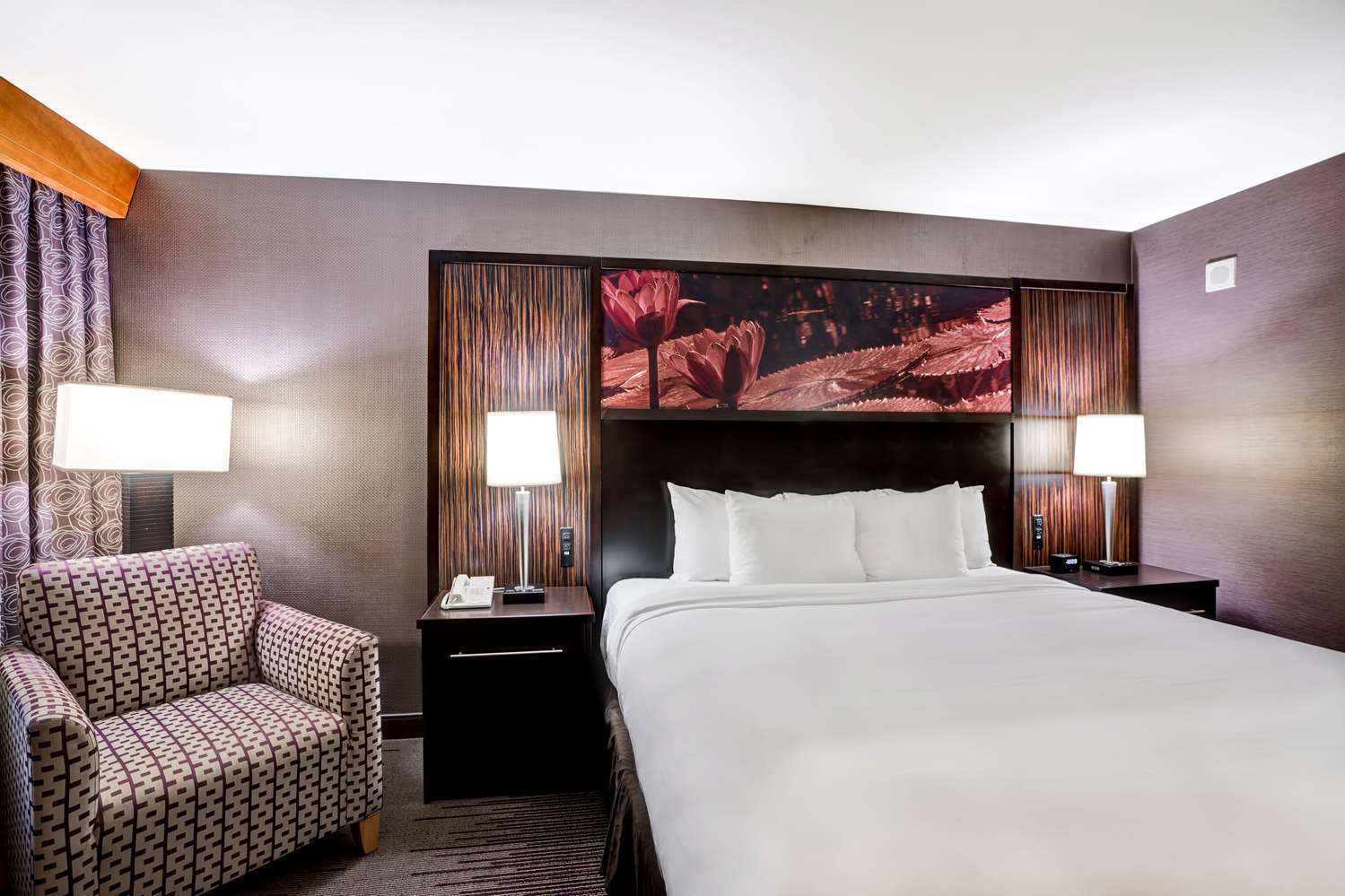 Room, Queen Bed, Executive Level, Accessible