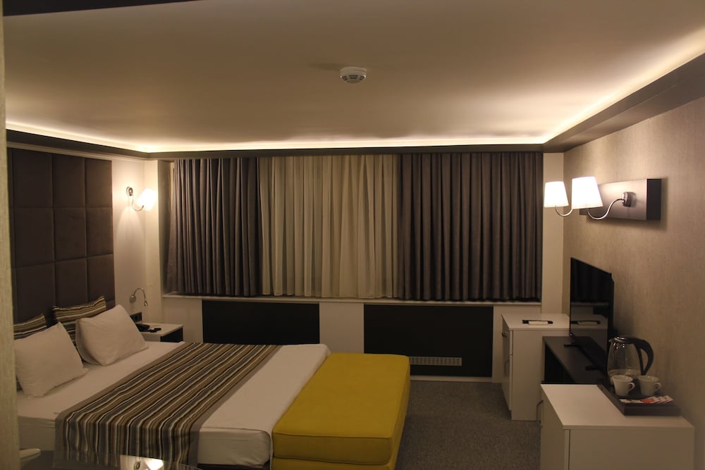 Palmiye Hotel Taksim 15/25