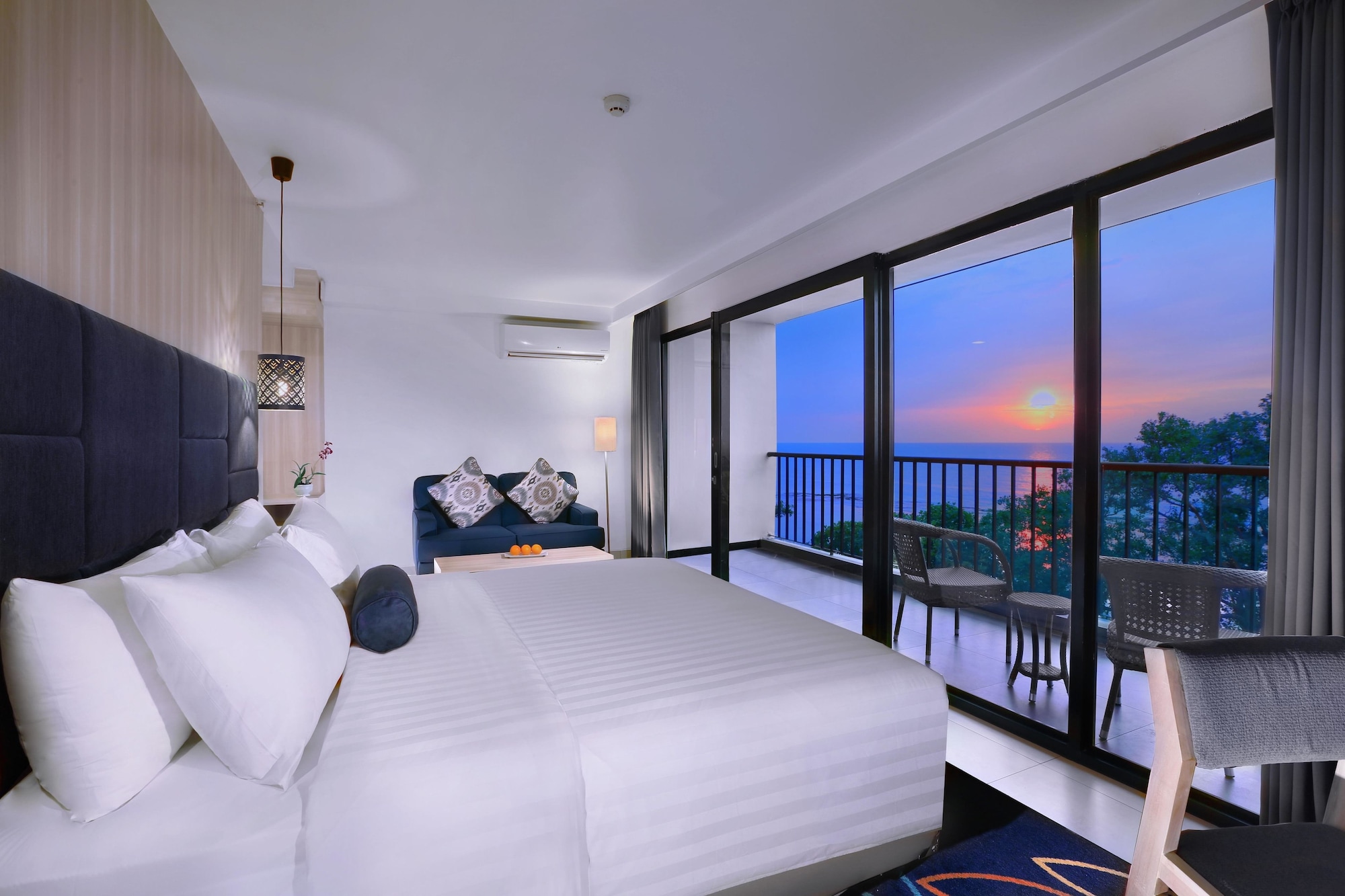 Suite, Double Bed