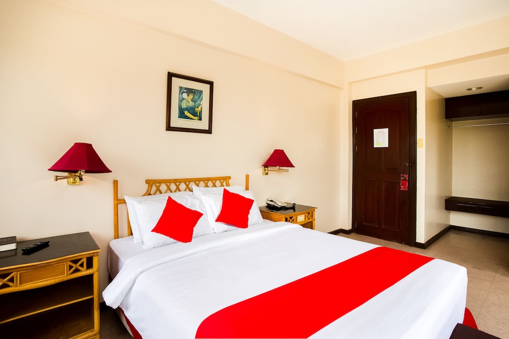 Humberto's Hotel 13/53