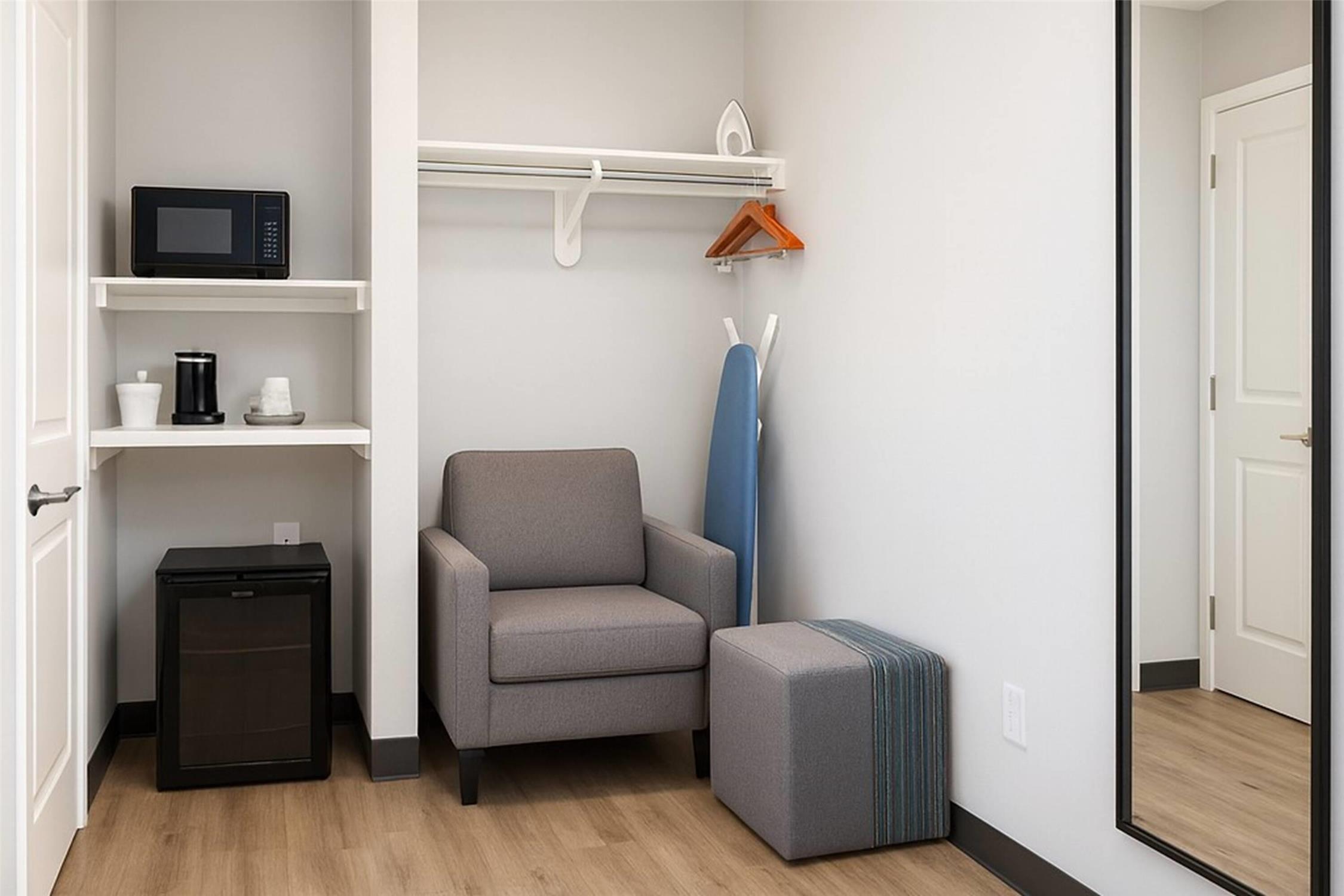 Travelodge By Wyndham LAX South 13/22