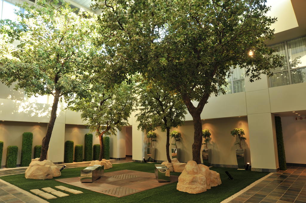 RADISSON BLU HOTEL SANDTON 44/50