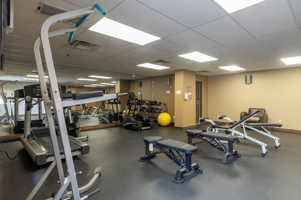 Glacier Mountaineer Lodge 20/32