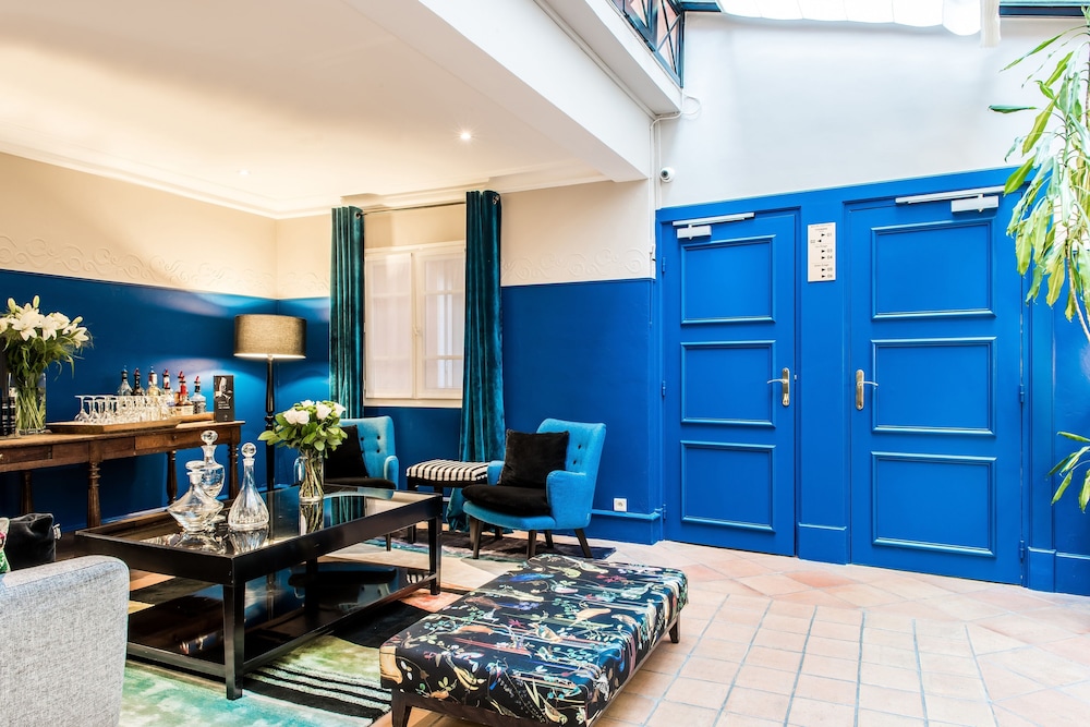 Hotel Jardin Le Brea 54/76