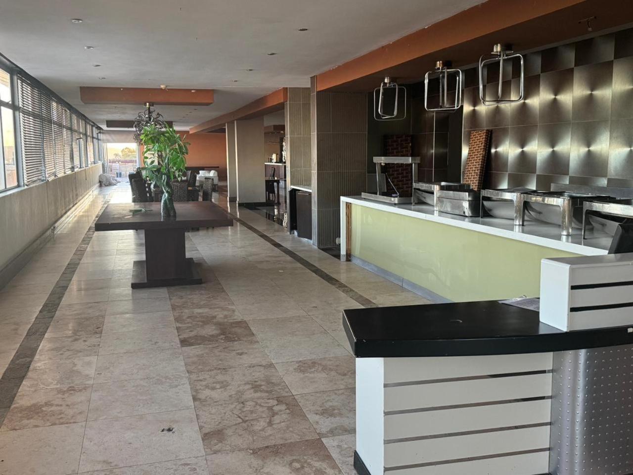 Palm Continental Hotel Johannesburg 9/52